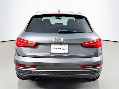 2018 Audi Q3 2.0T Premium