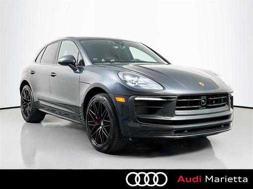 2022 Porsche Macan GTS