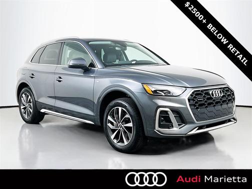 2022 Audi Q5 45 S line Premium Plus