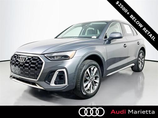 2022 Audi Q5 45 S line Premium Plus