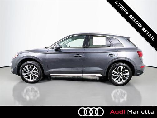2022 Audi Q5 45 S line Premium Plus