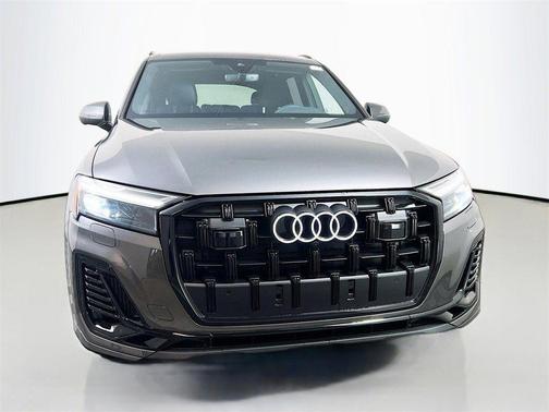 2026 Audi Q7 55 Premium Plus