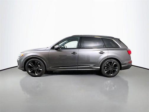 2026 Audi Q7 55 Premium Plus