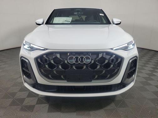 Arkona White 2026 Audi Q5 Sportback Premium Plus TFSI quattro S tronic