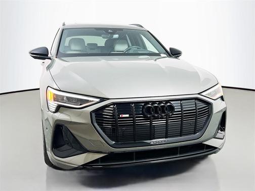 2023 Audi e-tron Premiumwe