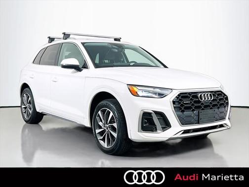 2023 Audi Q5 45 S line Premium Plus