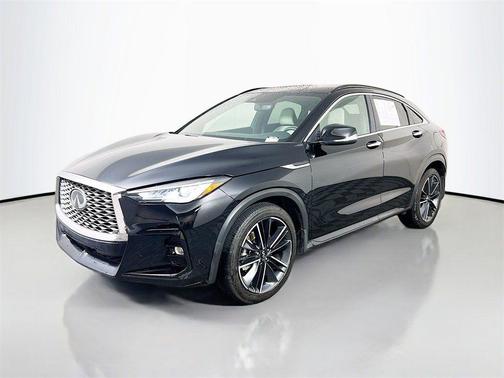 2023 INFINITI QX55 LUXE