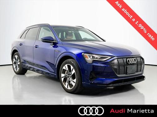 2022 Audi e-tron Premium