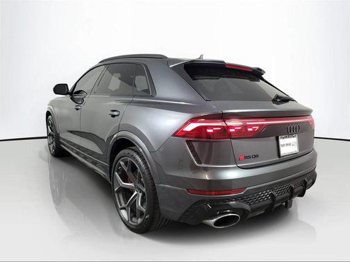 2025 Audi RS Q8 4.0T