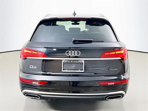 2024 Audi Q5 45 S line Premium Plus