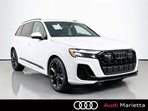 2026 Audi Q7 55 Premium Plus