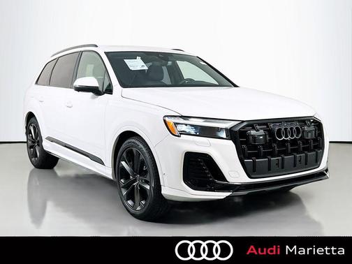 2026 Audi Q7 55 Premium Plus