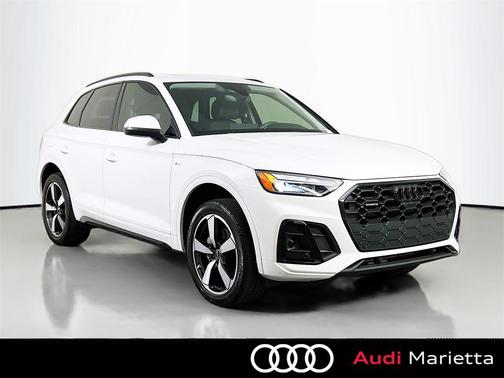 2022 Audi Q5 45 S line Premium Plus