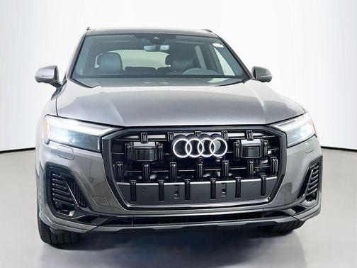 2026 Audi Q7 55 Premium Plus