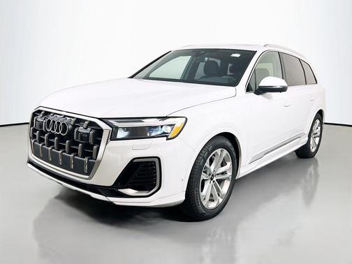 2026 Audi Q7 55 Premium Plus