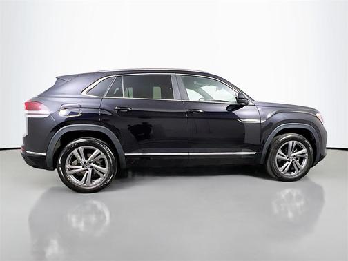 2024 Volkswagen Atlas Cross Sport 2.0T SEL