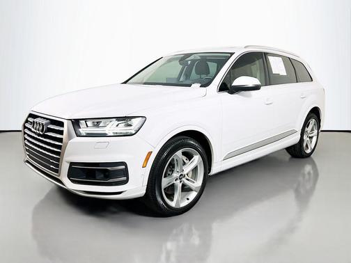 2019 Audi Q7 55 Prestige