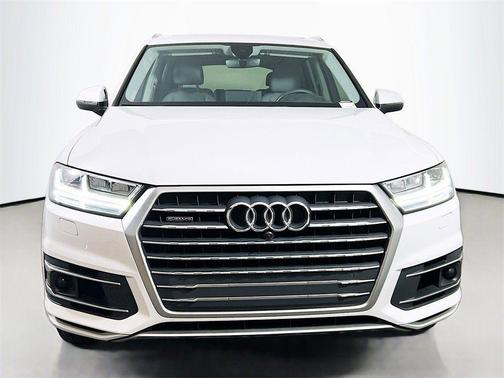 2019 Audi Q7 55 Prestige