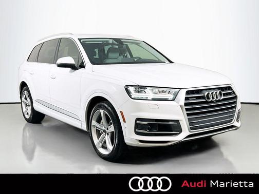 2019 Audi Q7 55 Prestige