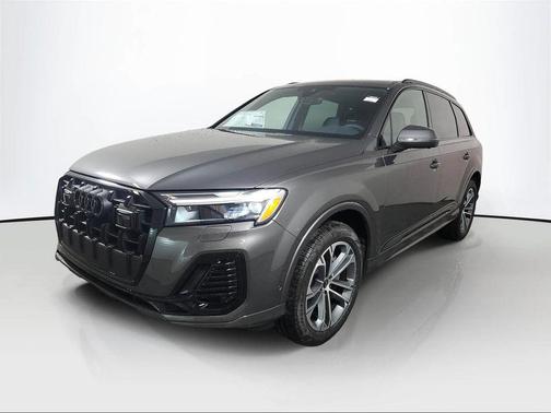 2026 Audi Q7 45 Premium