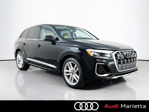 2025 Audi Q7 55 Premium Plus