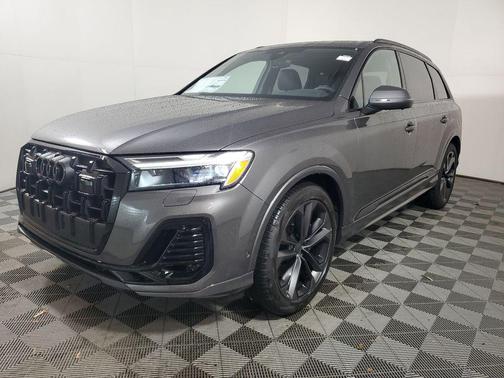 2026 Audi Q7 55 Premium Plus