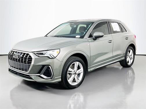 2024 Audi Q3 45 S line Premium Plus