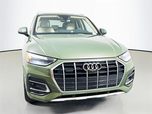 2024 Audi Q5 40 Premium Plus