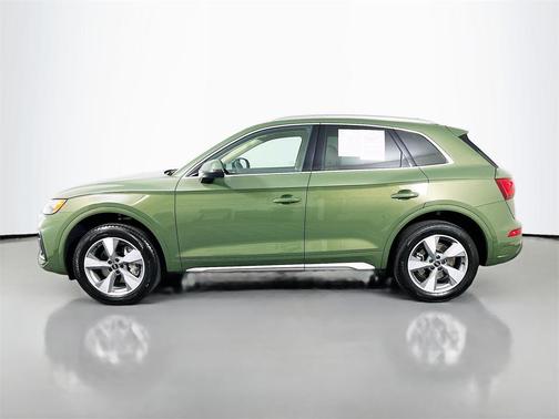 2024 Audi Q5 40 Premium Plus