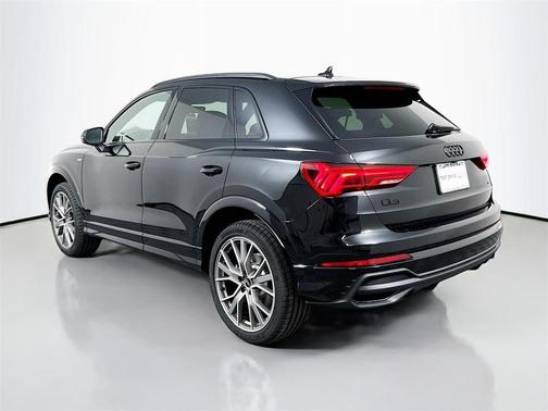 2025 Audi Q3 45 S line Premium Plus