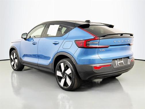 2022 Volvo C40 Recharge Pure Electric P8 Ultimate