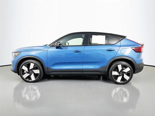 2022 Volvo C40 Recharge Pure Electric P8 Ultimate