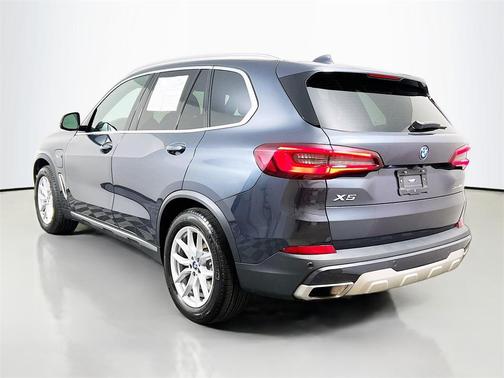 2022 BMW X5 PHEV xDrive45e