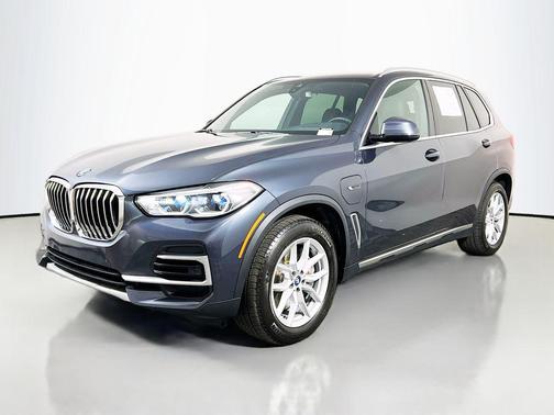 2022 BMW X5 PHEV xDrive45e