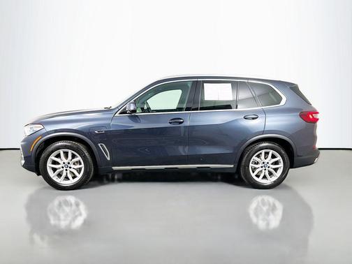 2022 BMW X5 PHEV xDrive45e