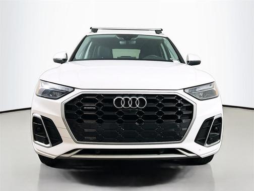 2024 Audi Q5 45 S line Premium