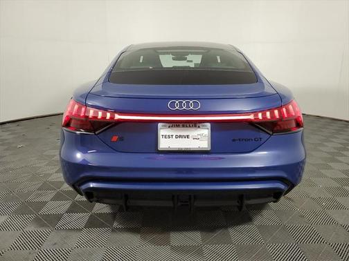 2025 Audi S e-tron GT Premium Plus