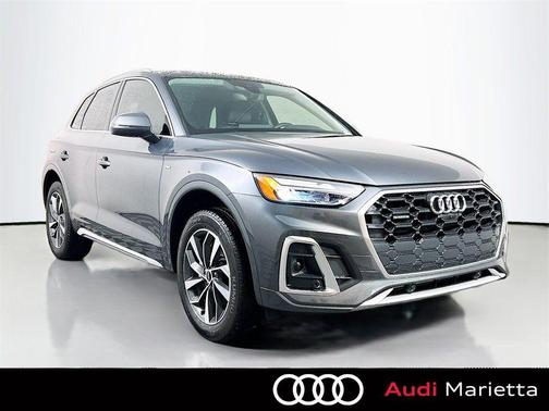 2023 Audi Q5 45 S line Premium Plus