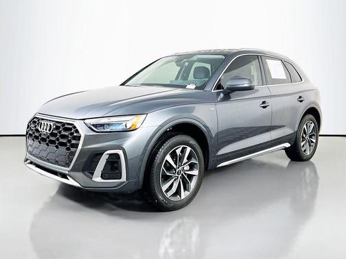 2023 Audi Q5 45 S line Premium Plus