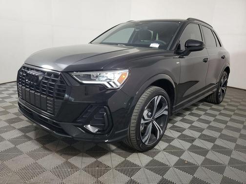 Mythos Black Metallic 2024 Audi Q3 45 S line Premium Plus