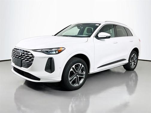 2025 Audi Q5 Premium