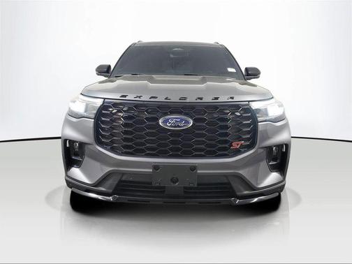 Carbonized Gray Metallic 2025 Ford Explorer ST