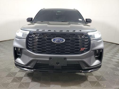 Carbonized Gray Metallic 2025 Ford Explorer ST