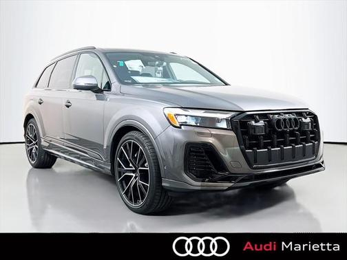 2025 Audi Q7 55 Premium Plus