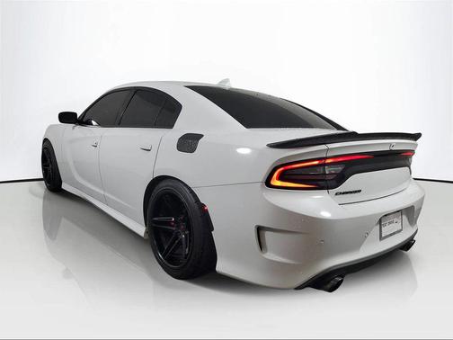 White Knuckle Clearcoat 2018 Dodge Charger R/T Scat Pack