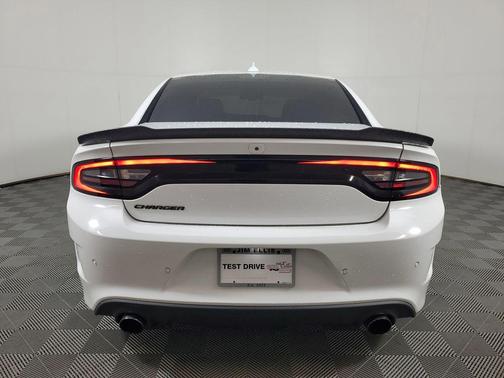 2018 Dodge Charger R/T Scat Pack