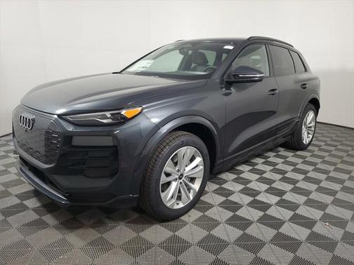 2025 Audi Q6 e-tron Premium