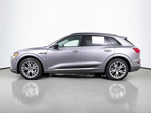 2021 Audi e-tron Prestige