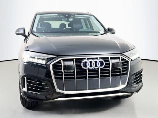 2024 Audi Q7 55 Premium