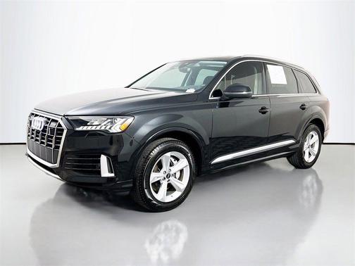 2024 Audi Q7 55 Premium